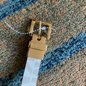 Michael Kors signature print belt.